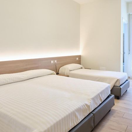 Hotelristorante Il Punto Marotta Esterno foto