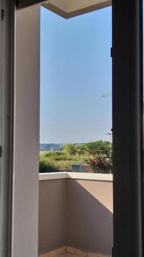 Hotelristorante Il Punto Marotta Esterno foto